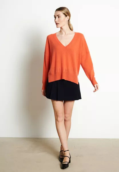 Pull Col V Profond Mandarine Cachemire Oversize | Studio Cashmere 8 | VETYMOD