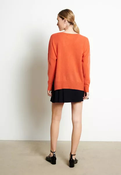 Pull Col V Profond Mandarine Cachemire Oversize | Studio Cashmere 8 | VETYMOD