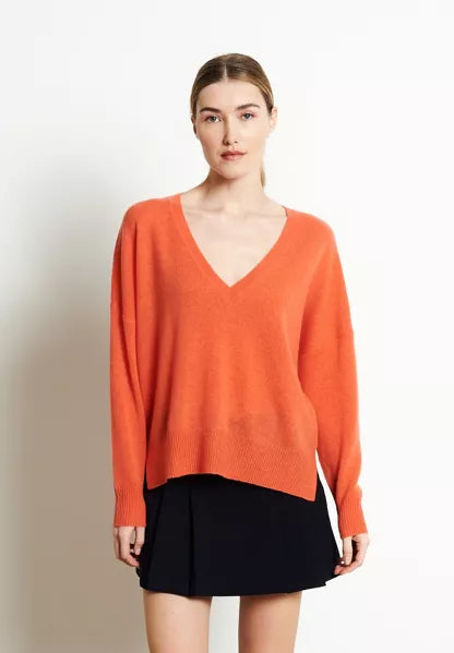 Pull Col V Profond Mandarine Cachemire Oversize | Studio Cashmere 8 | VETYMOD